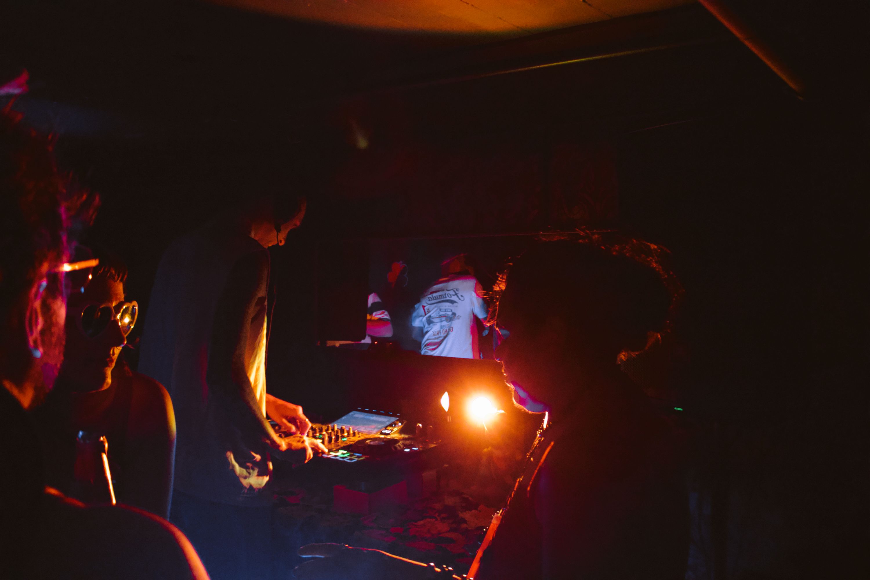 Community via a DJ collective: an interview with Gonzo Radio